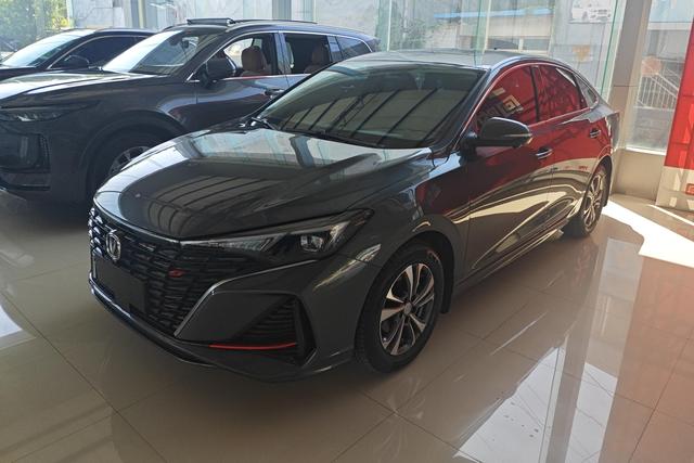 Yidong 2024 PLUS 1.4T DCT high-energy version