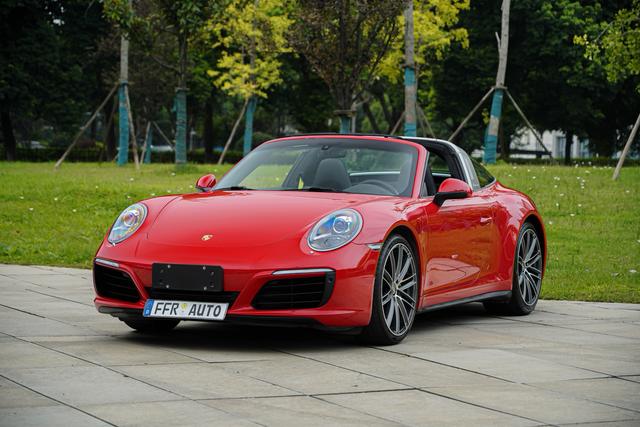 Porsche 911 2016 Targa 4 3.0T