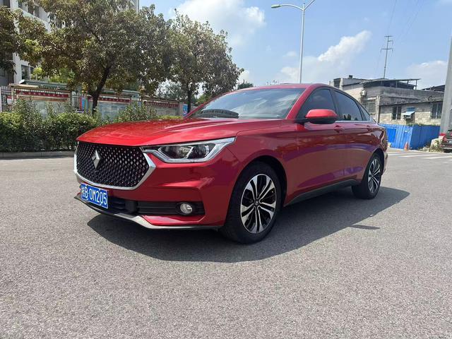 Baojun RC-6 2019 1.5T CVT 24-hour online flagship model