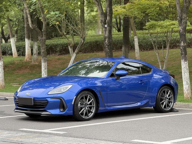 Subaru BRZ 2022 2.4L manual version