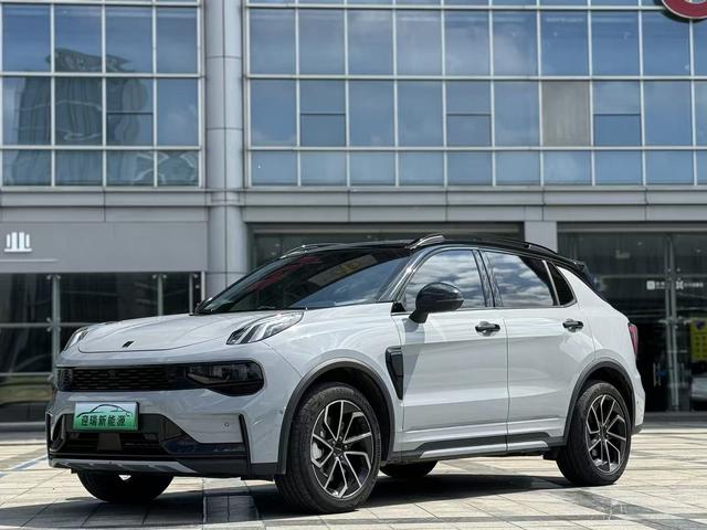 Lynk & Co. 01 EM-P 2023 Model 1.5 TD EM-P Dawn Edition