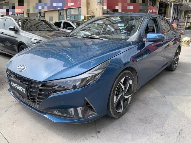 Elantra 2021 1.5L CVT TOP Signature Edition