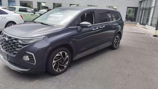 CUSTOM 2021 380TGDi LUX Premium