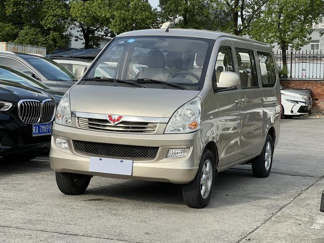 Wuling Rongguang 2019 1.2L S Standard Type