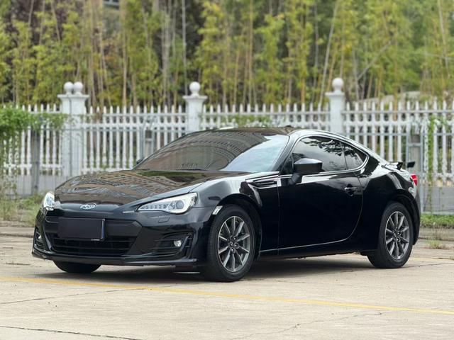 Subaru BRZ 2020 2.0i manual type-RS