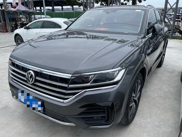 Touareg 2019 3.0TSI Razor Edition National VI