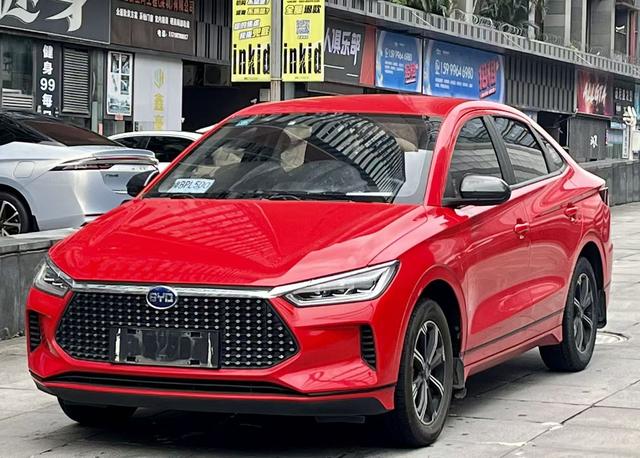 BYD e3 2020 High Range Edition Yew-Luxury