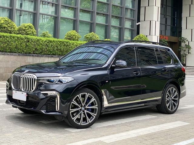 BMW X7 2019 xDrive40i Executive M Sport Package