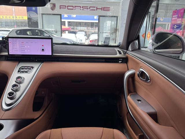 Фото машины 26