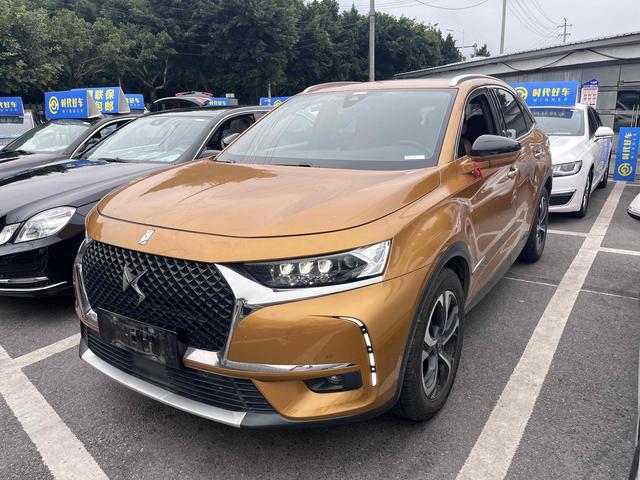 DS 7 2018 45THP Opera Edition