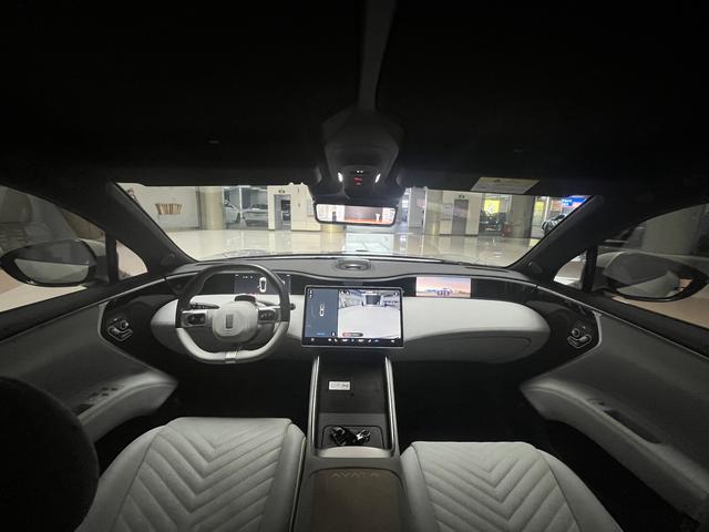 Фото машины 10