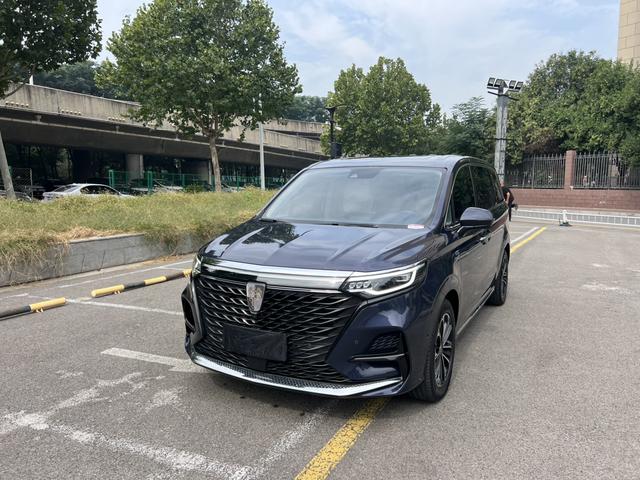 Roewe iMAX8 2022 400TGI Extreme Edition