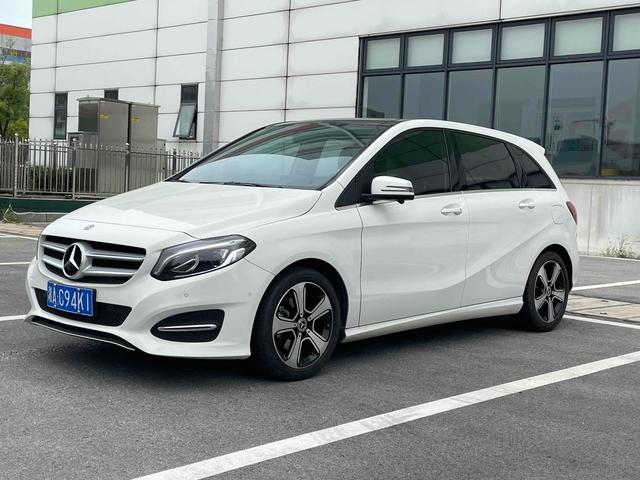 Mercedes-Benz B-Class 2019 B 200 Style