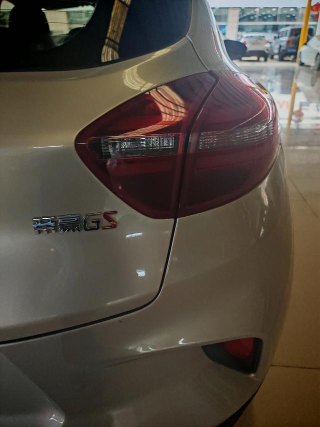 Фото машины 24