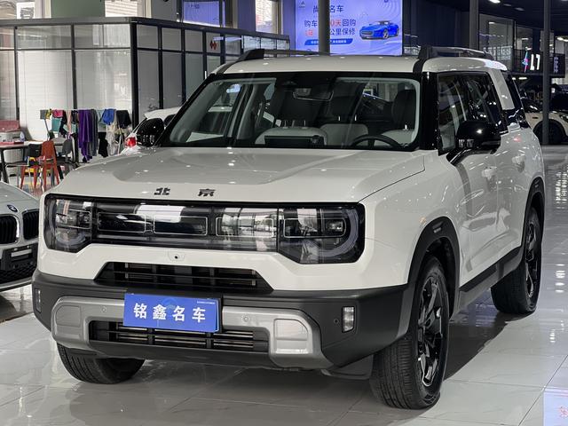 Beijing off-road BJ30 2024 1.5T DHT 4WD magic nuclear power drive Advanced Version
