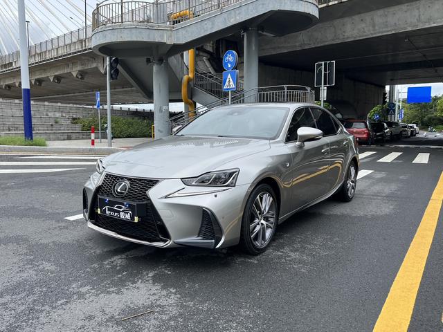 Lexus IS 2017 300 F SPORT Edition