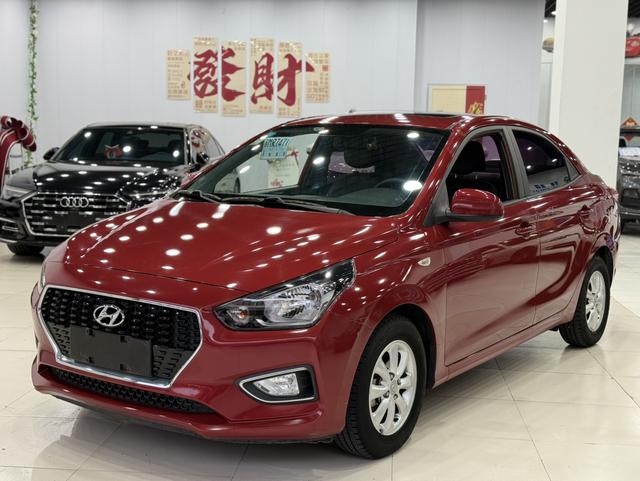 Rena 2017 1.4L automatic Jump version Country V