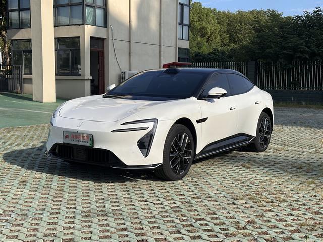 Avita 06 2025 Max pure Electric Version