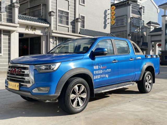 JAC T8 2018 2.0T two-wheel drive luxury large double HFC4DB2-1D1