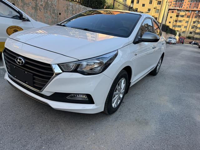 Accept the 2016 1.4L manual cool version GLS Country V