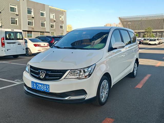 Baojun 730 2019 1.5L manual value-for-money 7-seater country VI