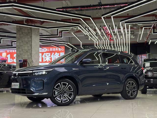 Wenjie M7 2024 Ultra six-seater four-wheel drive smart driving version