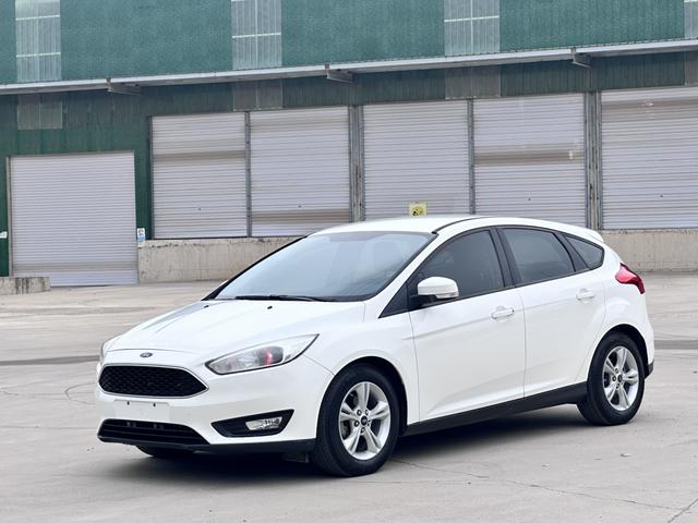 Focus 2017 2-Class 1.6L Auto Comfort Smart Edition