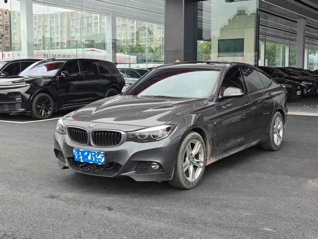 BMW 3 Series GT 2019 320i M sports suit