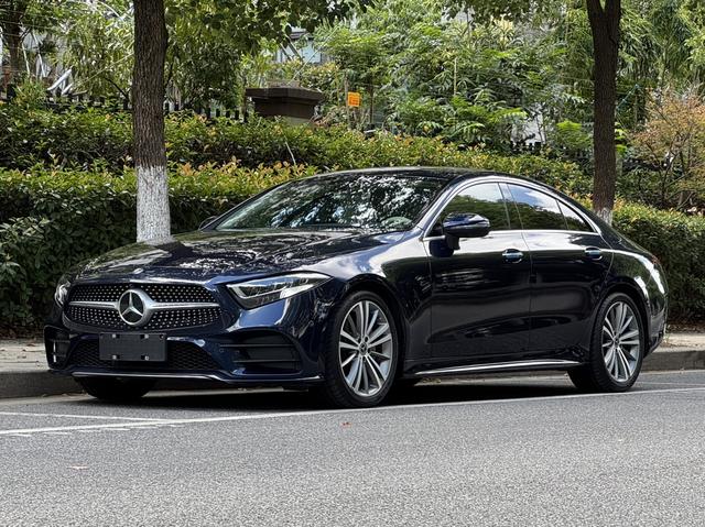 Mercedes-Benz CLS 2018 CLS 300 Luxury
