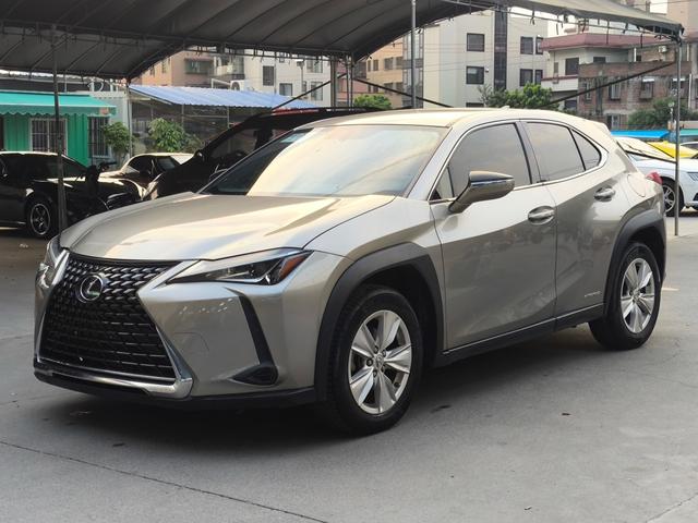 Lexus UX 2020 260h Explore-Cool Edition National VI
