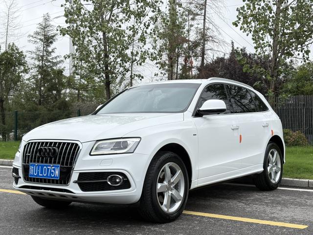 Audi Q5 2018 Collector's Edition 40 TFSI Aggressive Type