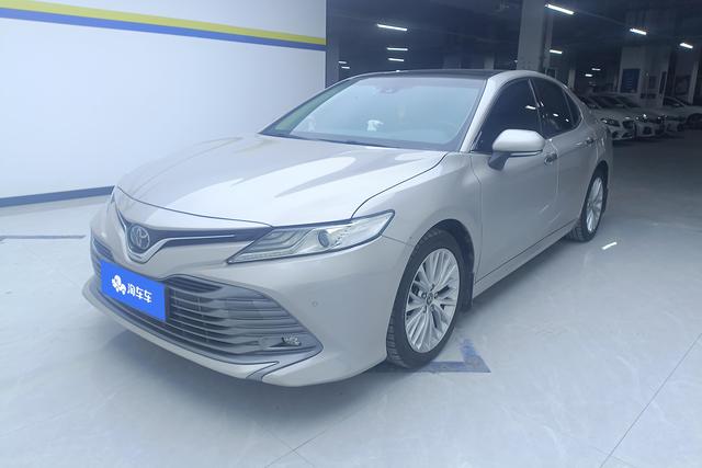 Camry 2019 2.5G Luxury Edition National VI