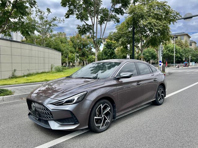 MG5 2021 300TGI DCT Green Luxury Edition