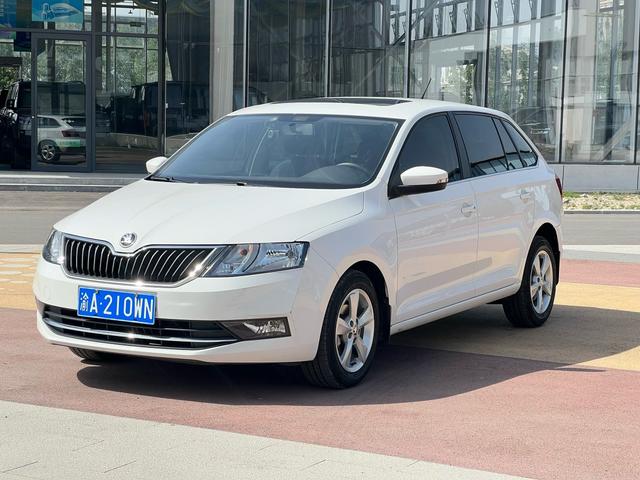 Xindong 2019 1.5L automatic Comfort version National V