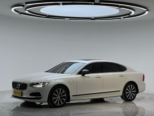 Volvo S90 PHEV 2021 T8 E-drive Hybrid Zhiyi Deluxe Edition