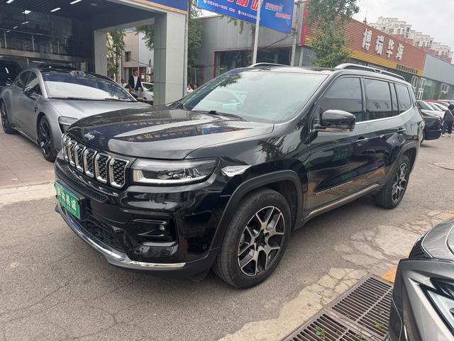 Grand Commander 2022 2.0T Two-wheel drive Deluxe Edition