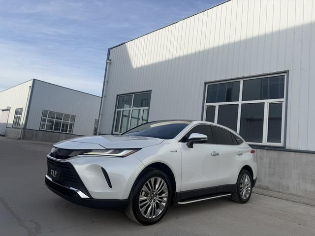 HARRIER 2022 Twin Engine 2.5L CVT 4WD Signature Edition