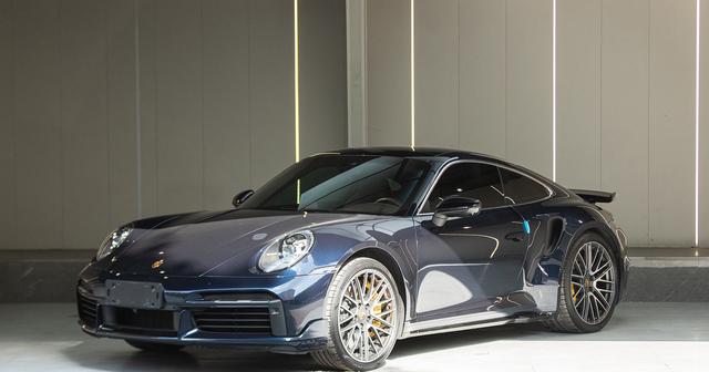 Porsche 911 2022 Turbo S 3.7T