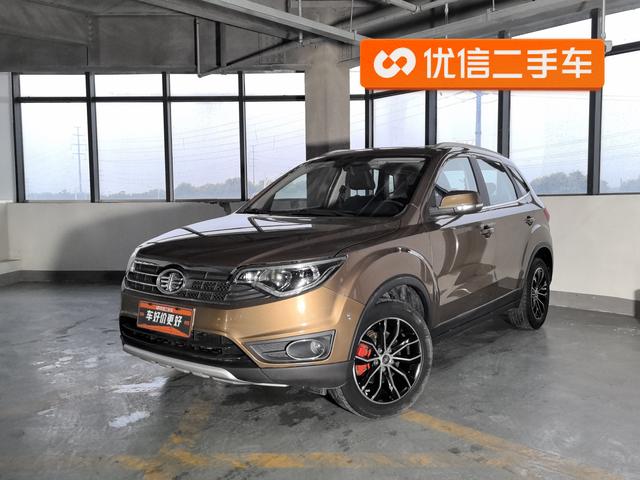 Xenia R7 2017 1.6L manual Luxury