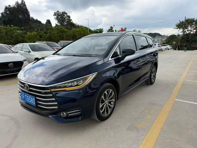 Song MAX 2019 1.5T automatic Zhilian Ruishang 6-seater Country VI