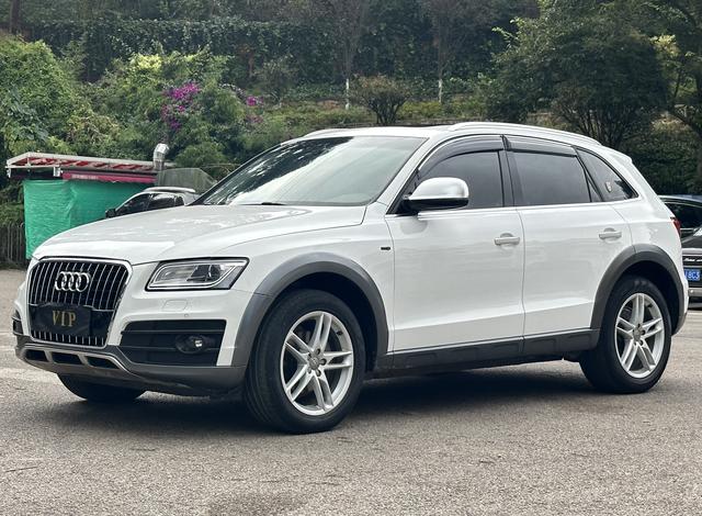 Audi Q5 2017 Plus 40 TFSI Technical