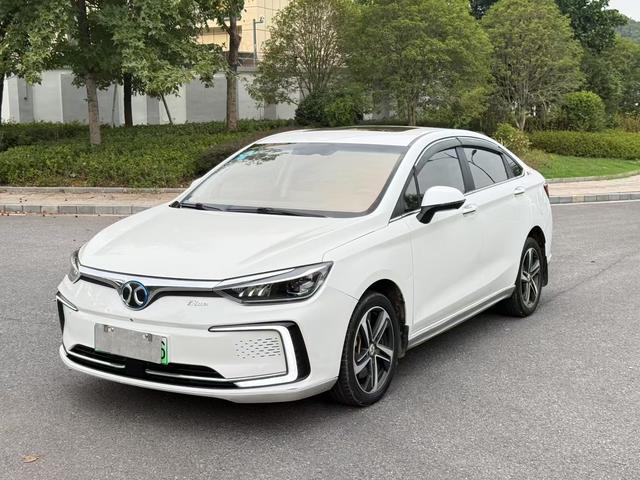 Beijing EU5 2018 R500 Smart Wind Edition