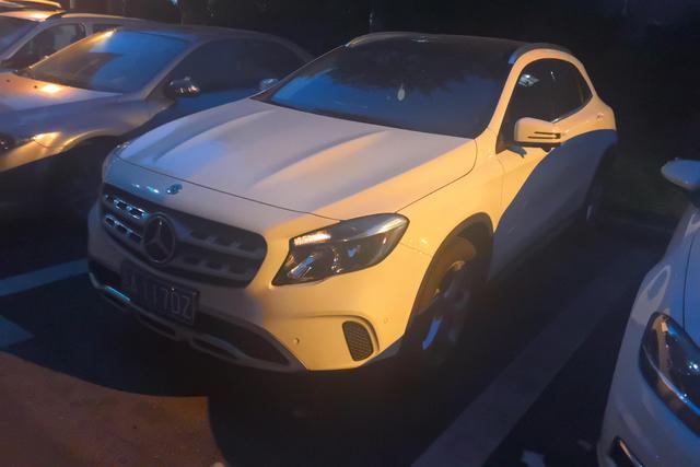 Mercedes-Benz GLA 2019 GLA 200 Dynamic