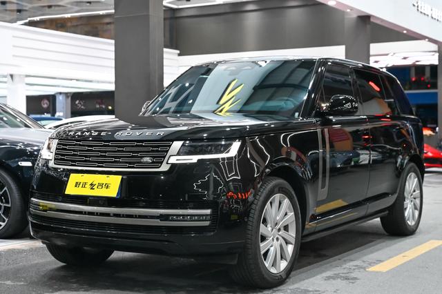 Range Rover 2025 model 3.0 L6 400PS Shengshi Extended version 7 seats