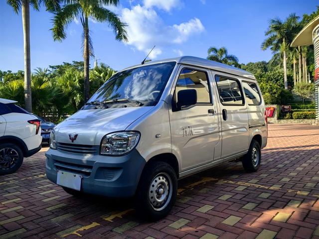 Wuling Zhiguang 2023 1.5L Practical 5/7 Seat LAR