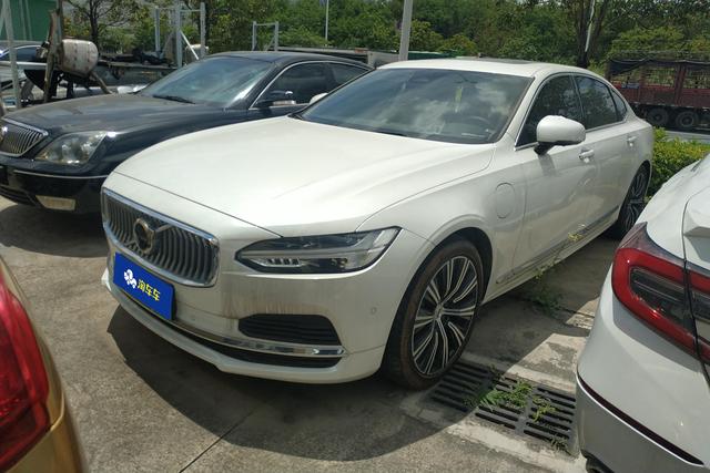 Volvo S90 PHEV 2023 T8 four-wheel drive long battery life Zhiya Deluxe Edition