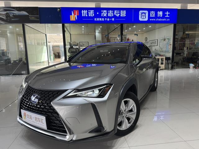 Lexus UX 2020 260h Explore-Cool Edition National VI