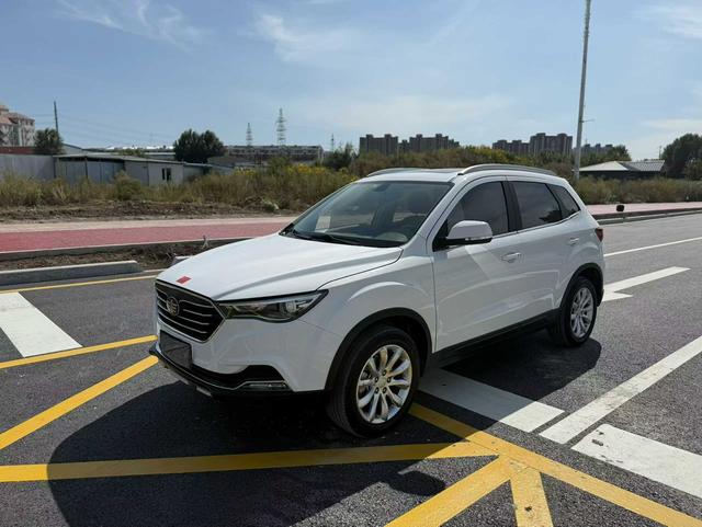 Pentium X40 2019 1.6L automatic luxury Country V
