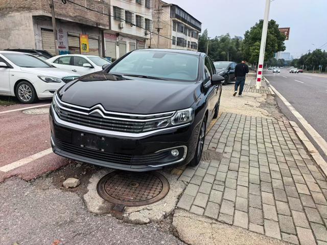 Citroën C6 2021 400THP Comfort Edition