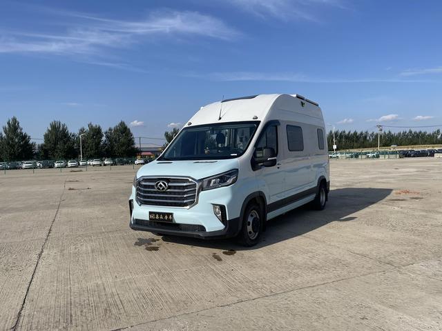 Xintu V90 2023 2.0T automatic rear drive 4-seater original customized version